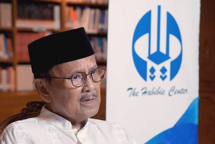 Melalui Youtube, BJ Habibie sampaikan pesan kebangsaan untuk Indonesia jelang pengumuman hasil rekapitulasi Pemilu 2019 pada 22 Mei 2019.