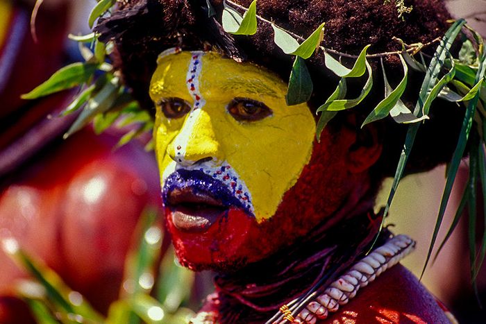 Inilah Manusia Huli 'Berwajah Kuning' dari Papua Nugini
