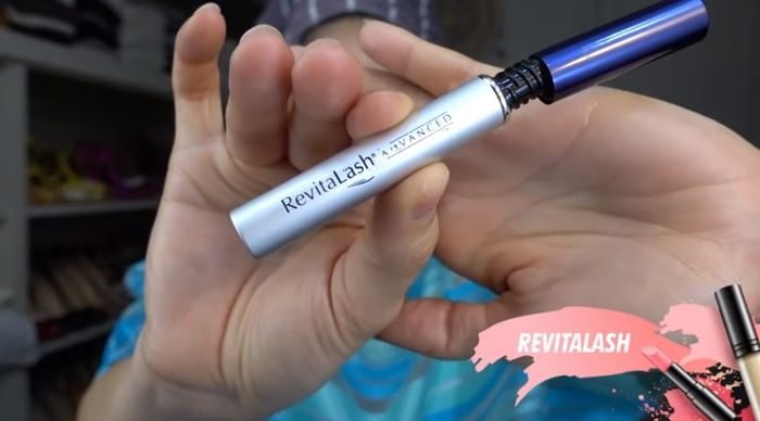 Skincare Luna Maya: Revitalash Advanced