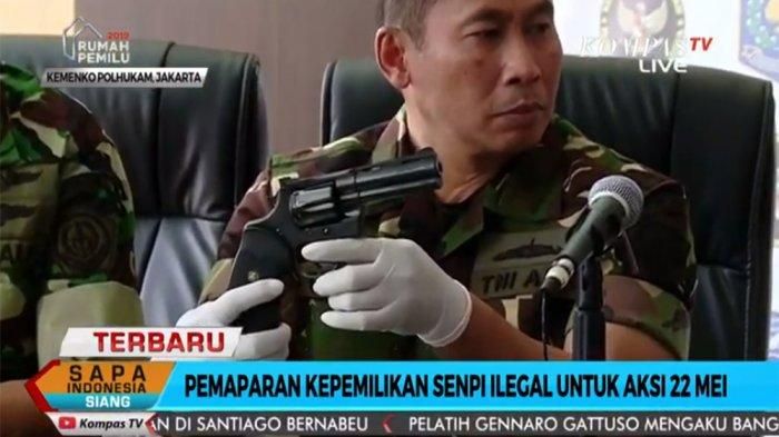 Mengenal Irfansyah, mantan anggota TNI yang jadi salah satu pembunuh bayaran pada aksi 22 Mei.