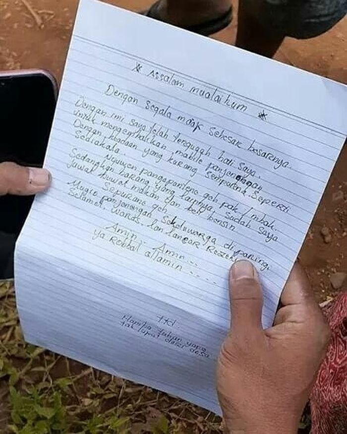 Surat yang diduga ditulis oleh maling, terselip di dalam mobil curian yang kini telah dikembalikannya.