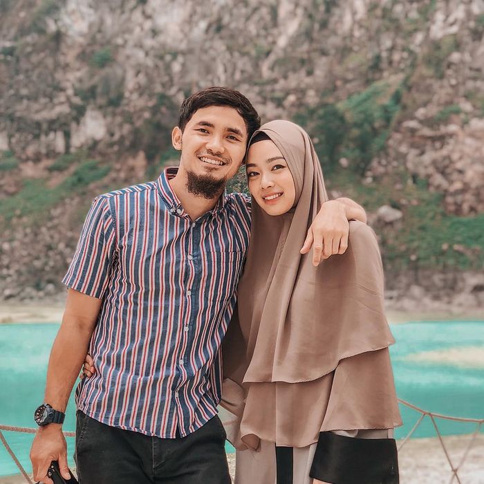 Lindswell Kwok dan Achmad Hulaefi