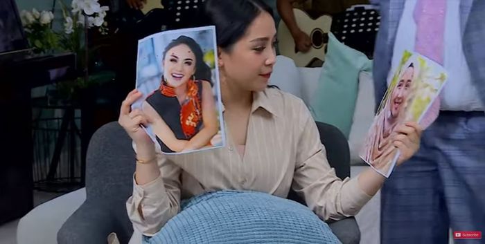 Nagita Slavina saat ditanya mengenai Yuni Shara dan Laudya Cynthia Bella