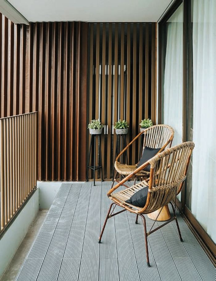 Desain Tegas di Apartemen Pria / Balkon