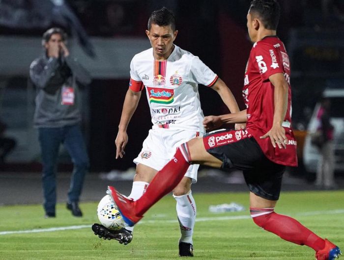 Aksi Ismed Sofyan saat timnya, Persija Jakarta dijamu Bali United, di Stadion Kapten I Wayan Dipta, Gianyar, Bali, Jumat (31/5/2019).