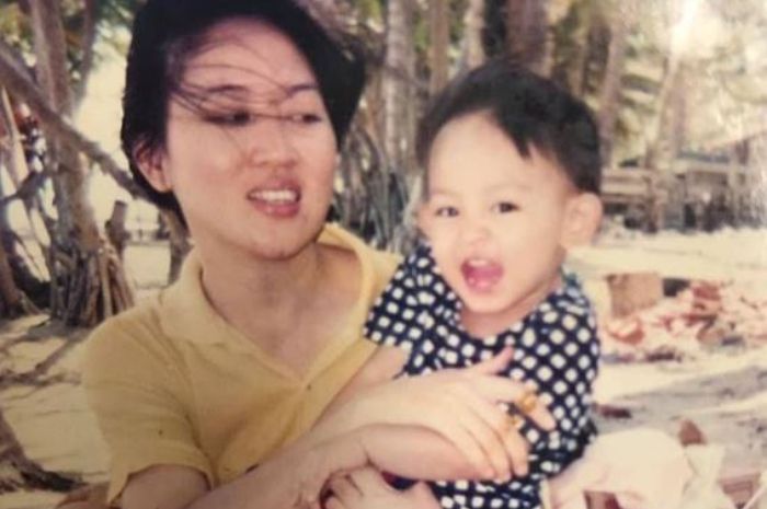 Foto masa kecil <a href='https://batam.tribunnews.com/tag/natasha-wilona' title='Natasha Wilona'>Natasha Wilona</a>