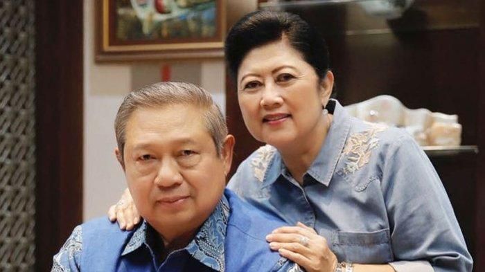 Ani Yudhoyono dan SBY