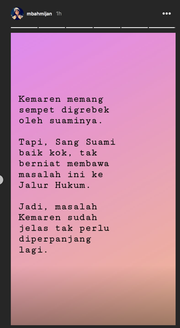 Mbah Mijan menyebutkan ada seorang suami yang baru saja melakukan penggerebekan. Status ini diunggah tak lama setelah video penggerebekan Ifan Seventeen dengan seorang wanita viral di dunia maya.