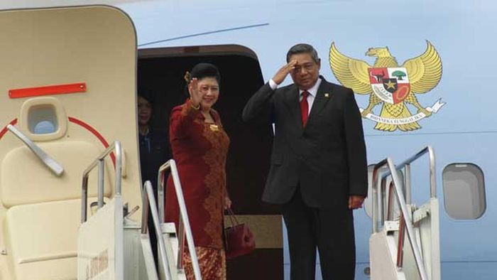 Ani Yudhoyono dan SBY