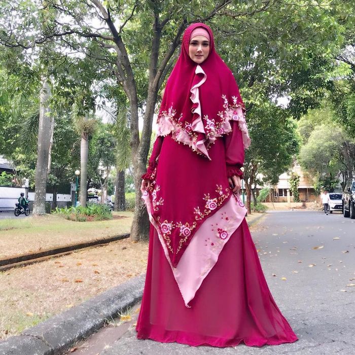 Gaya hijab Mulan Jameela