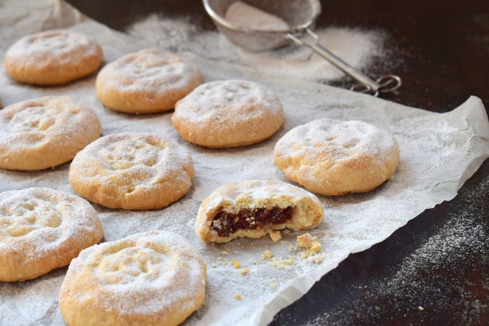 Ada yang Mirip Kue Putri Salju, Ini Makanan Khas Lebaran dari Berbagai