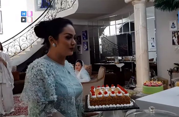 Lebaran ala Krisdayanti pada 2019 lalu.
