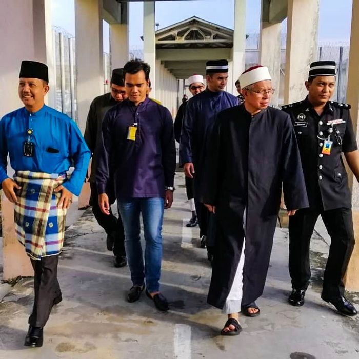 Penuh Haru, Begini Suasana Saat para Narapidana Lantunkan Takbir di Hari Lebaran Terakhir Mereka Sebelum Dieksekusi Mati