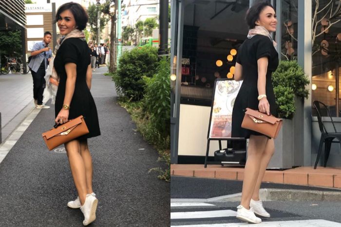 Penampilan Yuni Shara kenakan busana mini saat liburan ke Tokyo