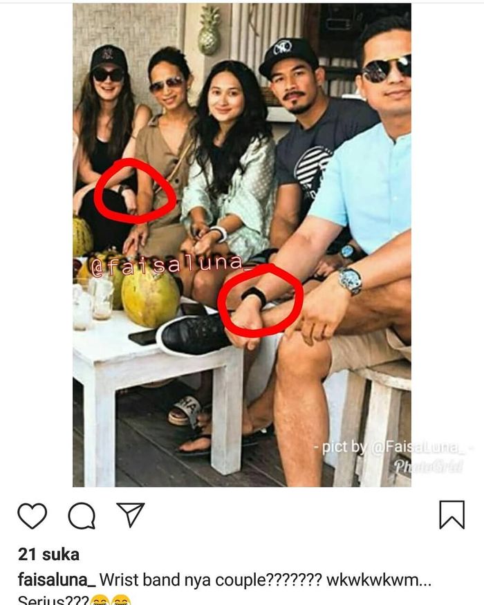 Luna Maya pakai gelang couple dengan Faisal Nasimuddin
