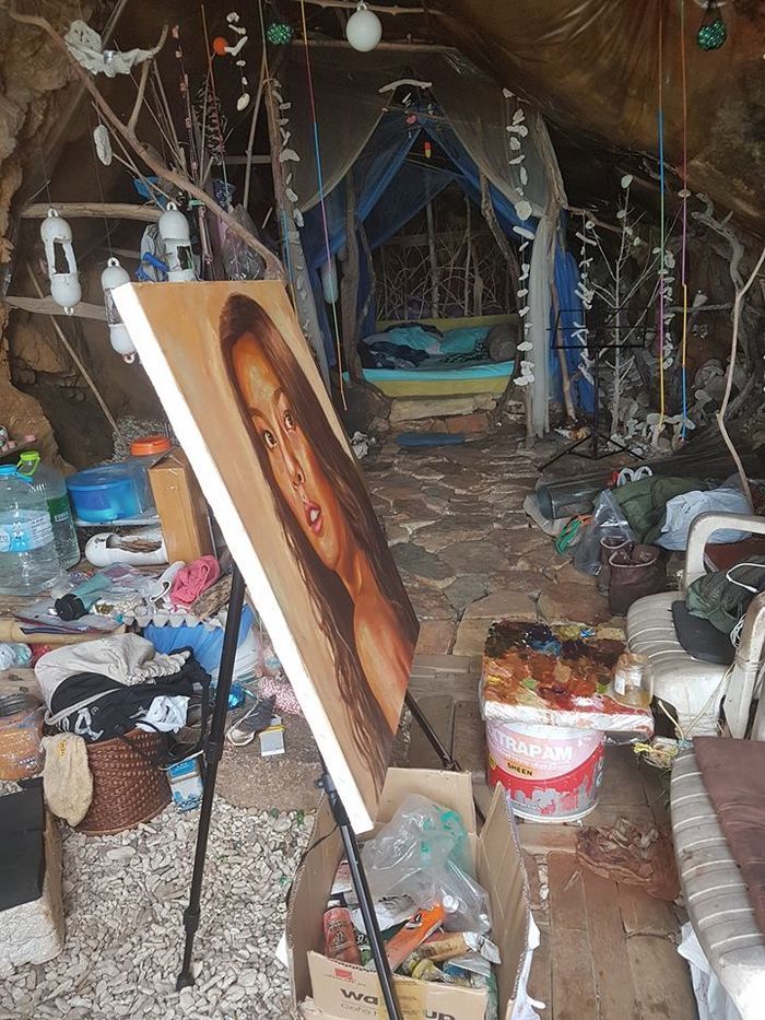 Hasil lukisan Losiri