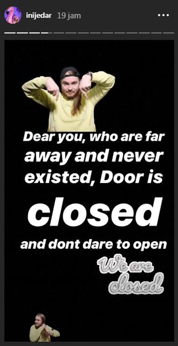 Jessica Iskandar memberikan pesan melalui Instagram Story-nya