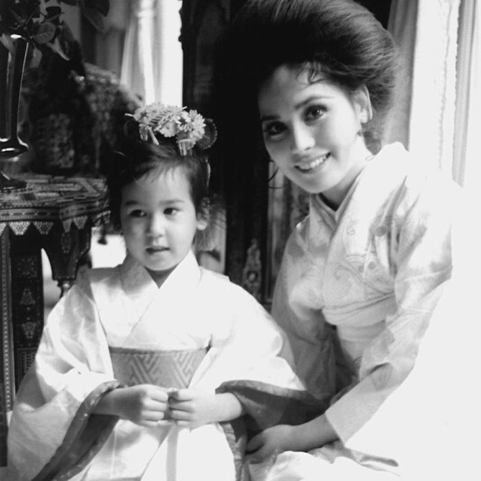 Kartika Soekarno dan Dewi