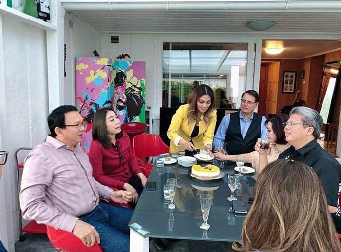 Ahok dan Puput
Instagram.com/@veronica_tan_fc