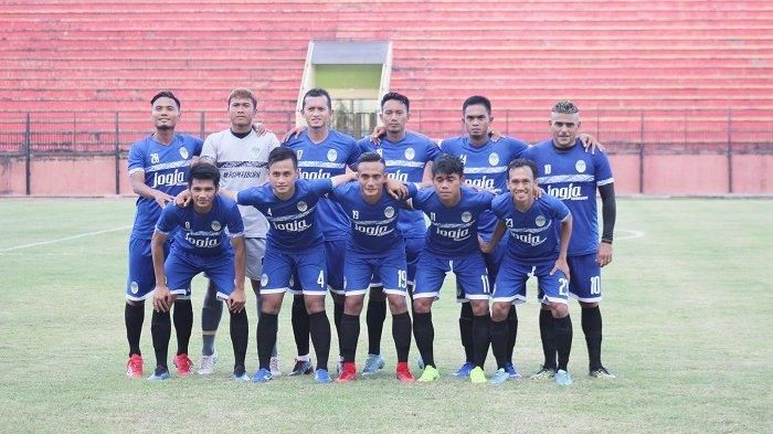 Starting eleven PSIM Yogyakarta saat beruji coba melawan Persipura Jayapura di Stadion Gemilang, Magelang, Rabu (1/5/2019).
