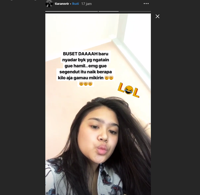 Klarifikasi Tiara Savitri terkait tudingan netizen yang mengatakan dirinya hamil di luar nikah. (Instagram @tiaransvtr)