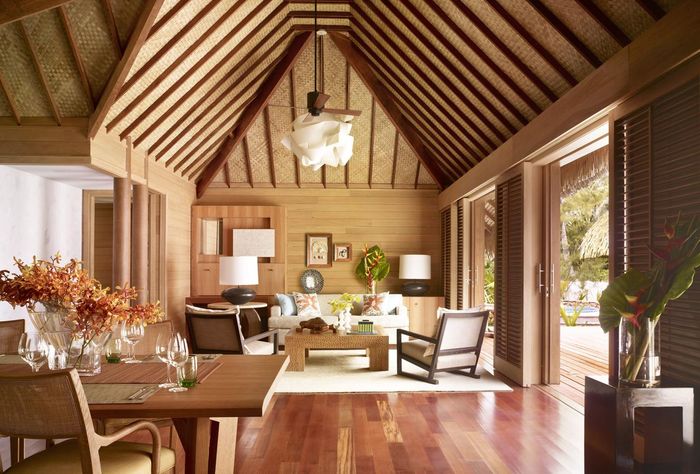 Ruangan di dalam resort