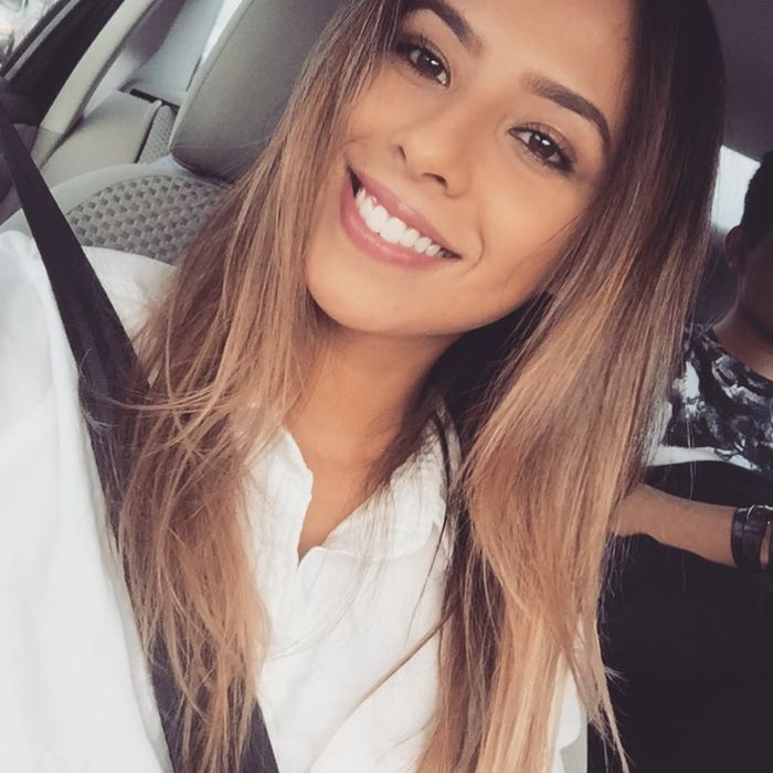 Tampilan Cantik Nadine Kaiser dengan Lipstik Nude