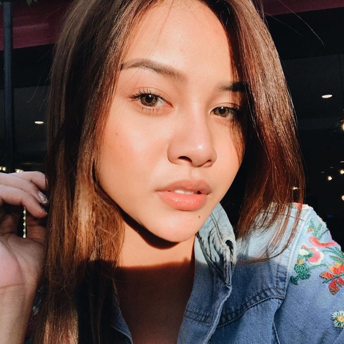 Wajah bare face Aurel Hermansyah tanpa polesan makeup