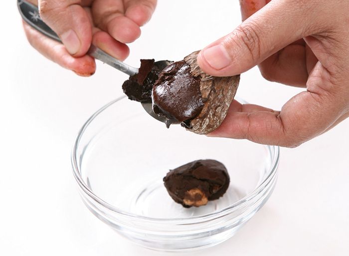 Mengeruk Keluak
Sajian Sedap