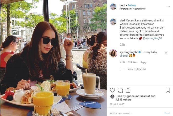 Balasan manis dari Ayu Ting Ting di fotonya yang diunggah oleh Dedi Mulya