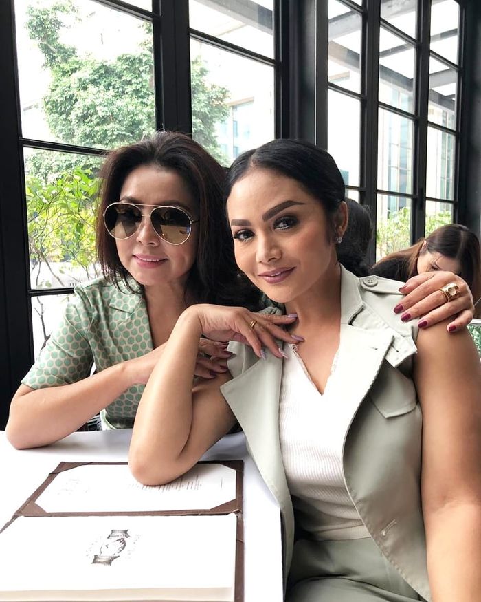 Mayangsari dan Krisdayanti