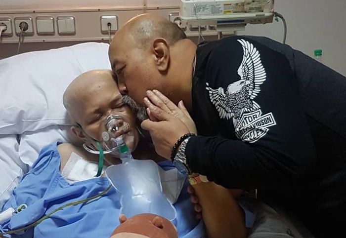 Tak Bisa Masak Tapi Selalu Siapkan Makanan, Begini Ungkapan Hati Indro Warkop ke Sang Istri: Kangen Banget Ampun Thy!