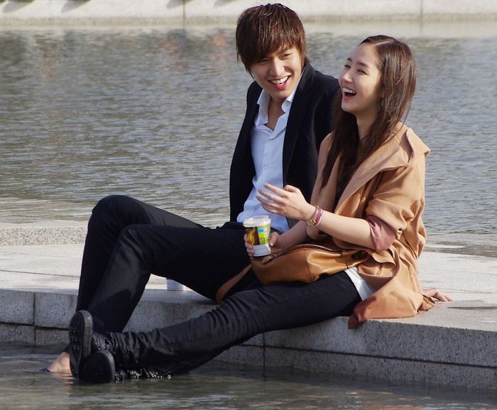 Lee Min Ho dan Park Min Young