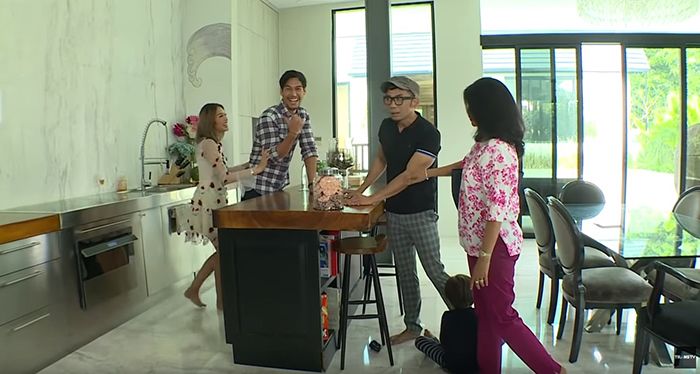 Belum Sah Jadi Menantunya, Ibu Richard Kyle Kaget Lihat Kondisi Dapur Jessica Iskandar