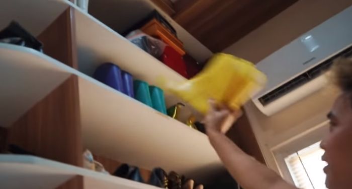 Koleksi sepatu <a href='https://pontianak.tribunnews.com/tag/olga-syahputra' title='Olga Syahputra'>Olga Syahputra</a>