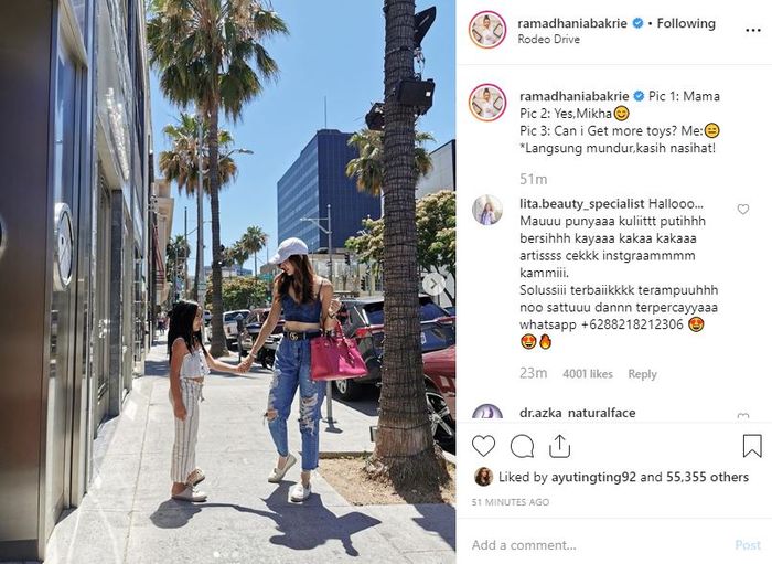 Nia Ramadhani bersama Mikhayla saat berada di Los Angeles