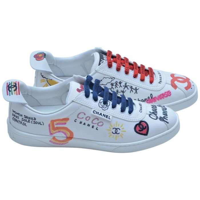 harga chanel sneakers