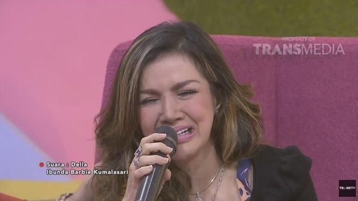 Barbie Kumalasari menangis dalam tayangan Pagi Pagi Pasti Happy