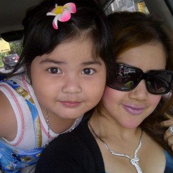 Barbie Kumalasari dan Aira