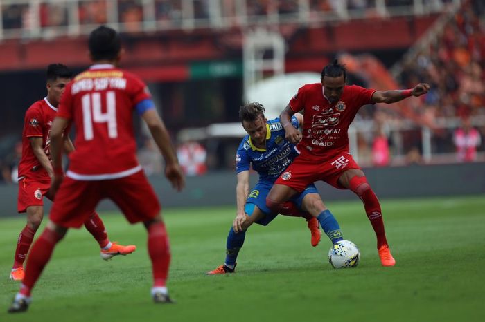 Duel Persija Jakarta Vs Persib Bandung pada pekan kedelapan Liga 1 2019 di Stadion SUGBK, Rabu (10/7/2019).