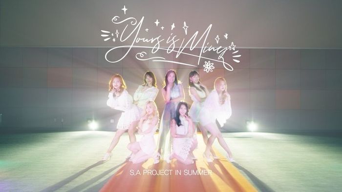 Tampilan Chelsea Olivia jadi member girlband Korea