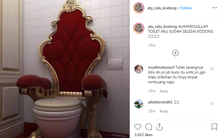Toilet di rumah Aty Kodong