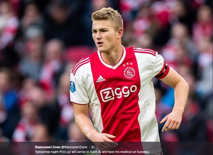 Bek Ajax Amsterdam, Matthijs de Ligt, sebentar lagi akan resmi menjadi pemain Juventus.