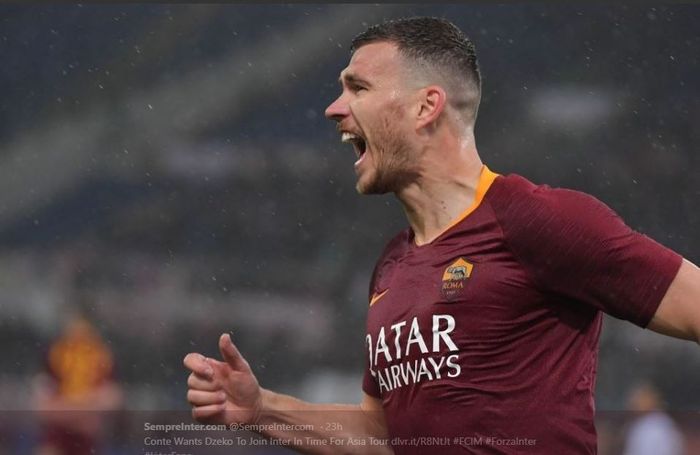 Edin Dzeko saat merayakan gol untuk AS Roma.