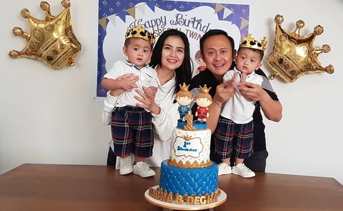 Perayaan ulang tahun Degha dan Magha