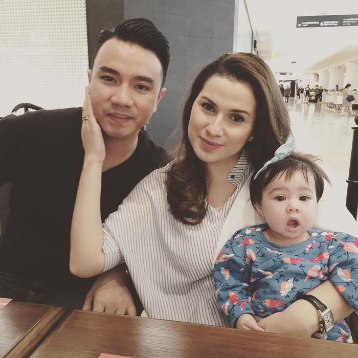 Yuri Kemal dan keluarga