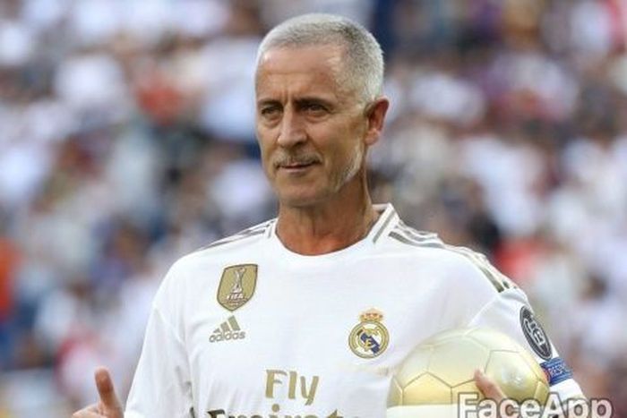 Eden Hazard dengan aplikasi FaceApp