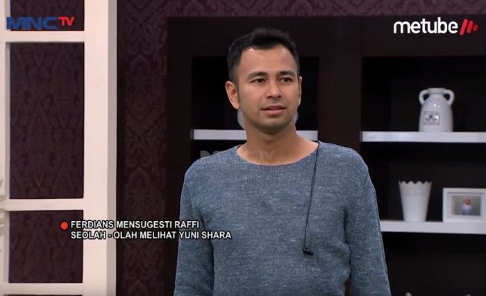 Raffi ahmad kikuk melihat seolah ada <a href='https://pontianak.tribunnews.com/tag/nagita-slavina' title='Nagita Slavina'>Nagita Slavina</a> dan <a href='https://pontianak.tribunnews.com/tag/yuni-shara' title='Yuni Shara'>Yuni Shara</a> dalam satu panggung