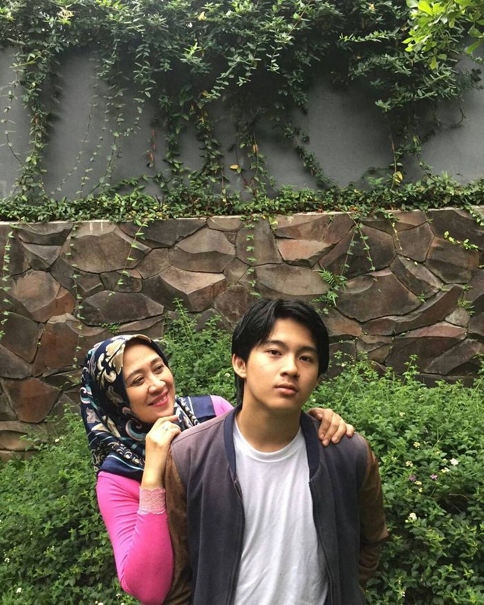 Gusti Rayhan, anak pertama <a href='https://kupang.tribunnews.com/tag/farhat-abbas' title='Farhat Abbas'>Farhat Abbas</a> dari istri pertama