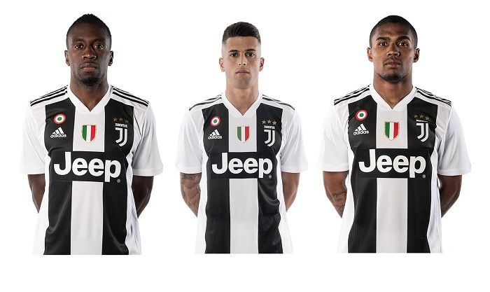 Blaise Matuidi (kiri), Joao Cancelo (tengah), Douglas Costa (kanan)